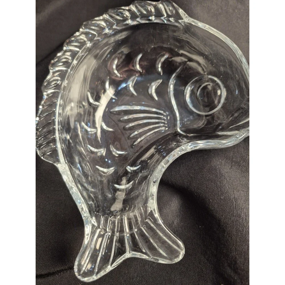 Studio Nova by MIKASA Glass Leaping Fish Shaped Nut/Dip/Candy Bowl Dish 6